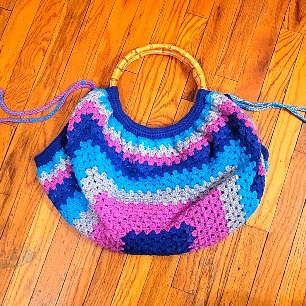 Fat Bottom Crochet Granny Bag with‎ Bamboo Handles EUC